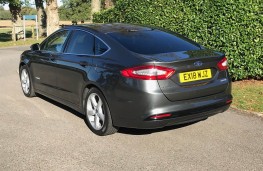 Ford Mondeo Hybrid, rear